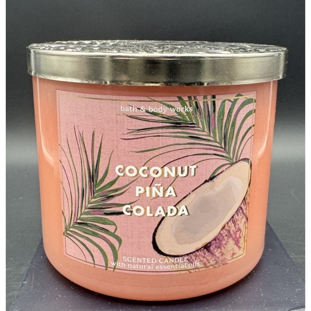 Bath & Body Works Coconut Piรฑa Colada 3-Wick Scented Candle New With Lid